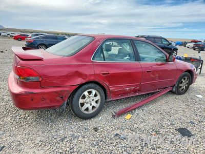 Trzecie zdjęcie samochodu z tyłu: 2001 HONDA ACCORD EX VIN:1HGCG66881A014637 - miniatura
