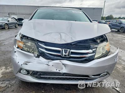 Piąte zdjęcie samochodu w środku: 2014 HONDA ODYSSEY TOURING VIN:5FNRL5H91EB045942 - miniatura