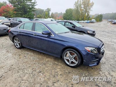 Czwarte zdjęcie samochodu z boku: 2019 MERCEDES-BENZ E 300 4MATIC VIN:WDDZF4KB7KA516791 - miniatura