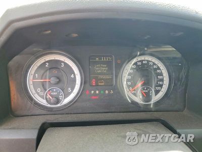Zdjęcie 9 z 12 samochodu: 2014 RAM 2500 ST VIN:3C6UR5HL8EG148393 - miniatura