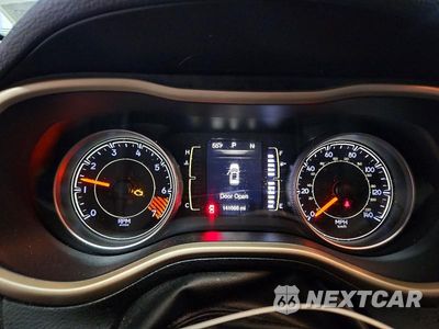 Zdjęcie 9 z 13 samochodu: 2015 JEEP CHEROKEE LATITUDE VIN:1C4PJMCB3FW755519 - miniatura