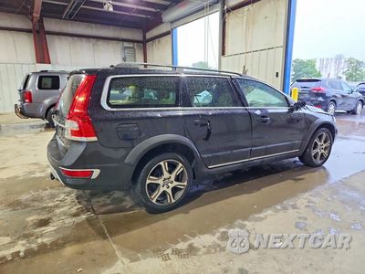 Trzecie zdjęcie samochodu z tyłu: 2015 VOLVO XC70 T6 PREMIER+ VIN:YV4902NC4F1197311 - miniatura