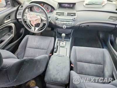 Zdjęcie 8 z 12 samochodu: 2012 HONDA ACCORD LX VIN:1HGCS1B30CA012184 - miniatura