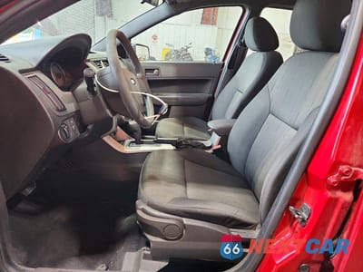 Zdjęcie 7 z 12 samochodu: 2010 FORD FOCUS SE VIN:1FAHP3FN1AW223025 - miniatura