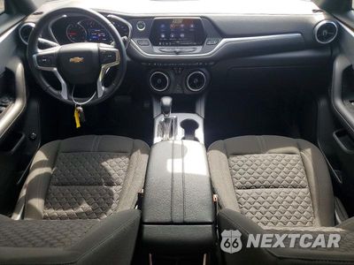 Zdjęcie 8 z 14 samochodu: 2020 CHEVROLET BLAZER 2LT VIN:3GNKBCRS2LS707629 - miniatura