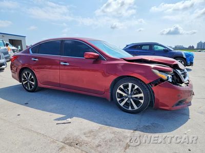 Czwarte zdjęcie samochodu z boku: 2016 NISSAN ALTIMA 2.5 SR VIN:1N4AL3AP0GN333441 - miniatura