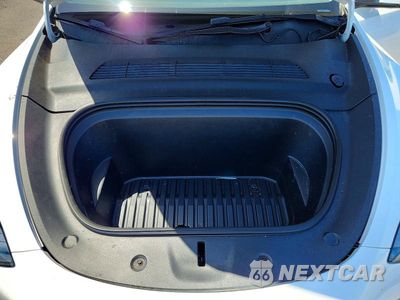 Zdjęcie 12 z 13 samochodu: 2023 TESLA MODEL Y VIN:7SAYGAEE2PF627919 - miniatura