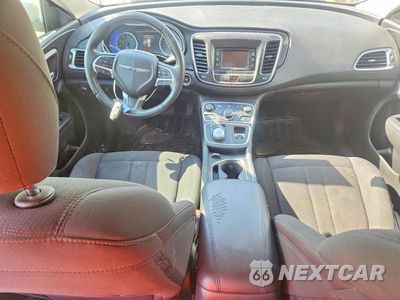 Zdjęcie 8 z 12 samochodu: 2015 CHRYSLER 200 LIMITED VIN:1C3CCCAB4FN649323 - miniatura