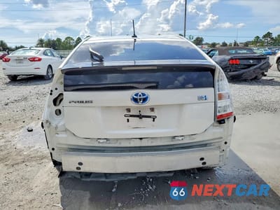 Zdjęcie 6 z 13 samochodu: 2010 TOYOTA PRIUS III VIN:JTDKN3DU1A0022132 - miniatura