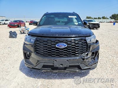 Piąte zdjęcie samochodu w środku: 2025 FORD EXPLORER ST-LINE VIN:1FMUK7KH7SGB51091 - miniatura