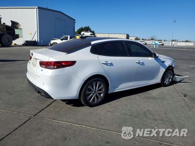 Trzecie zdjęcie samochodu z tyłu: 2018 KIA OPTIMA S VIN:5XXGT4L32JG244753 - miniatura