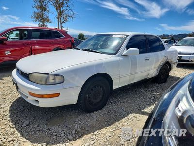 1992 TOYOTA CAMRY LE V6 4T1VK12E4NU006488 - główne zdjęcie licytacji z USA - miniatura