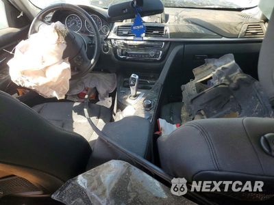 Zdjęcie 8 z 12 samochodu: 2018 BMW 320 XI VIN:WBA8E5G57JNV02380 - miniatura