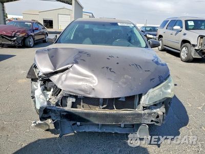 Piąte zdjęcie samochodu w środku: 2016 TOYOTA CAMRY SE VIN:4T1BF1FK3GU116555 - miniatura
