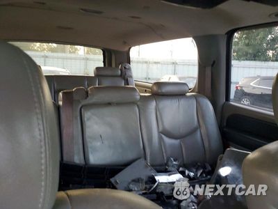 Zdjęcie 10 z 12 samochodu: 2003 CHEVROLET SUBURBAN K1500 VIN:1GNFK16Z23J196092 - miniatura