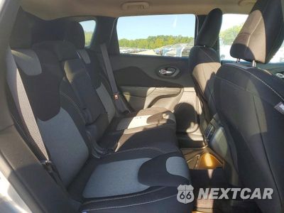 Zdjęcie 11 z 14 samochodu: 2016 JEEP CHEROKEE SPORT VIN:1C4PJMAS5GW220907 - miniatura