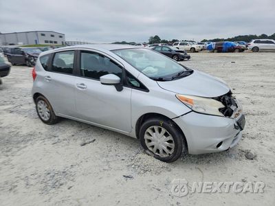 Czwarte zdjęcie samochodu z boku: 2015 NISSAN VERSA NOTE SV VIN:3N1CE2CP7FL424423 - miniatura