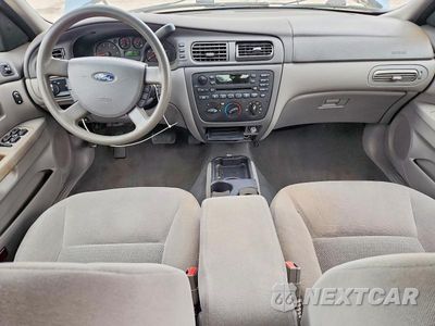 Zdjęcie 8 z 12 samochodu: 2006 FORD TAURUS SE VIN:1FAFP53U96A148237 - miniatura