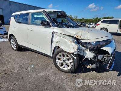 Czwarte zdjęcie samochodu z boku: 2025 KIA SOUL S VIN:KNDJ23AU4S7942967 - miniatura