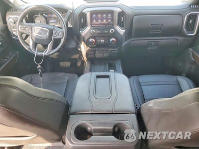 Zdjęcie 8 z 13 samochodu: 2020 GMC SIERRA K3500 DENALI VIN:1GT49WEY7LF336075 - miniatura
