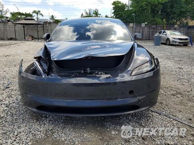 Piąte zdjęcie samochodu w środku: 2025 TESLA MODEL 3 VIN:5YJ3E1EA7SF998285 - miniatura