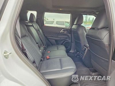 Zdjęcie 11 z 14 samochodu: 2025 MITSUBISHI OUTLANDER SEL VIN:JA4T5WA98SZ048658 - miniatura