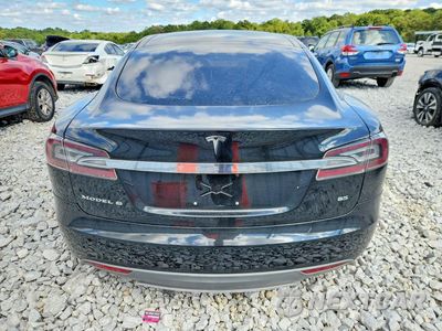 Zdjęcie 6 z 12 samochodu: 2015 TESLA MODEL S 85 VIN:5YJSA4H1XFF080363 - miniatura