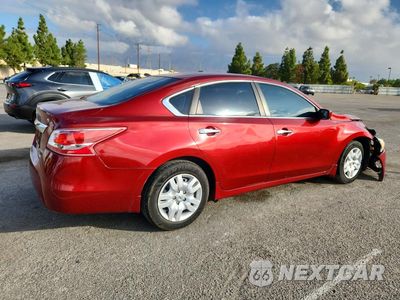 Trzecie zdjęcie samochodu z tyłu: 2014 NISSAN ALTIMA 2.5 S VIN:1N4AL3AP0EN200238 - miniatura
