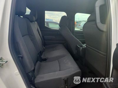 Zdjęcie 10 z 12 samochodu: 2026 TOYOTA TACOMA SR VIN:3TYKD5HN3TT052917 - miniatura
