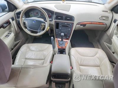 Zdjęcie 8 z 13 samochodu: 2007 VOLVO V70 2.5T VIN:YV1SW592772644855 - miniatura