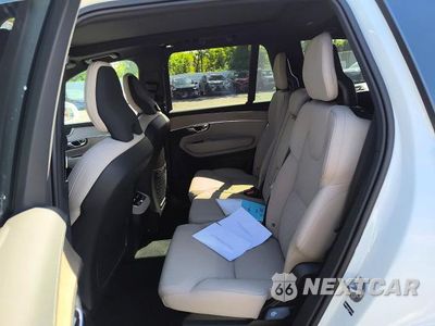 Zdjęcie 12 z 15 samochodu: 2026 VOLVO XC90 CORE VIN:YV4M12PJ0T1537178 - miniatura