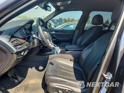 Zdjęcie 7 z 12 samochodu: 2018 BMW X5 SDRIVE35I VIN:5UXKR2C5XJ0Z14449 - miniatura