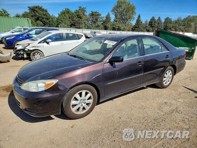 2002 TOYOTA CAMRY XLE V6 4T1BF30K72U513361 - główne zdjęcie licytacji z USA - miniatura
