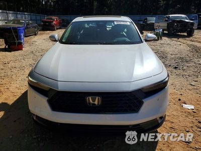 Piąte zdjęcie samochodu w środku: 2023 HONDA ACCORD TOURING HYBRID VIN:1HGCY2F88PA039486 - miniatura