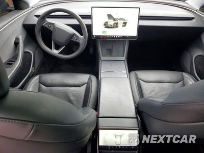 Zdjęcie 8 z 12 samochodu: 2025 TESLA MODEL 3 VIN:5YJ3E1EA2SF924286 - miniatura