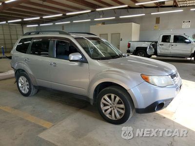 Czwarte zdjęcie samochodu z boku: 2012 SUBARU FORESTER LIMITED VIN:JF2SHAEC6CH433548 - miniatura