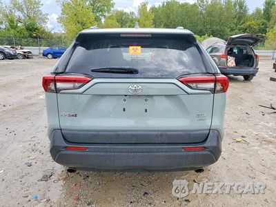 Zdjęcie 6 z 13 samochodu: 2022 TOYOTA RAV4 XLE VIN:2T3P1RFV2NW281529 - miniatura