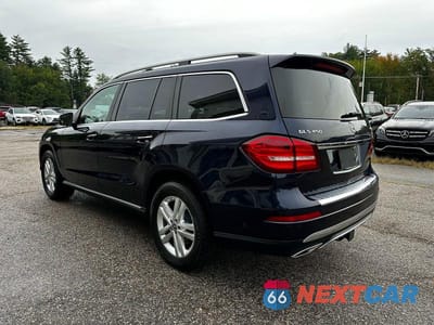 Trzecie zdjęcie samochodu z tyłu: 2019 MERCEDES-BENZ GLS 450 4MATIC VIN:4JGDF6EEXKB238822 - miniatura