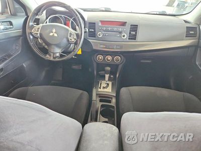 Zdjęcie 8 z 12 samochodu: 2009 MITSUBISHI LANCER GTS VIN:JA3AU86W29U019978 - miniatura