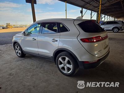 Drugie zdjęcie samochodu z przodu: 2018 LINCOLN MKC PREMIERE VIN:5LMCJ1C93JUL00483 - miniatura