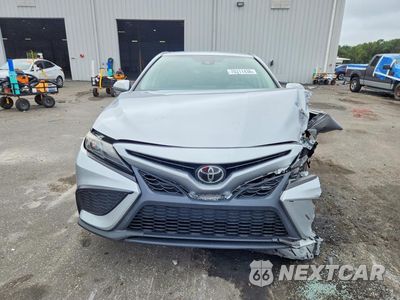 Piąte zdjęcie samochodu w środku: 2024 TOYOTA CAMRY SE VIN:4T1G11AK1RU896358 - miniatura