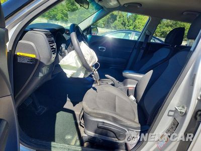 Zdjęcie 7 z 14 samochodu: 2018 KIA SOUL + VIN:KNDJP3A50J7554367 - miniatura