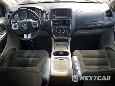 Zdjęcie 8 z 13 samochodu: 2016 DODGE GRAND CARAVAN SXT VIN:2C4RDGCG4GR201395 - miniatura