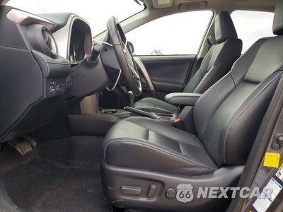 Zdjęcie 7 z 13 samochodu: 2018 TOYOTA RAV4 LIMITED VIN:JTMDFREV1JJ219084 - miniatura