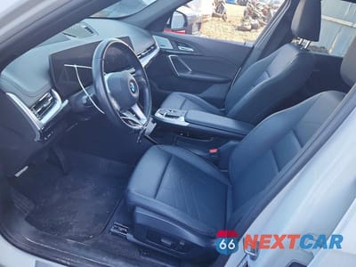 Zdjęcie 7 z 13 samochodu: 2023 BMW X1 XDRIVE28I VIN:WBX73EF01P5V79946 - miniatura