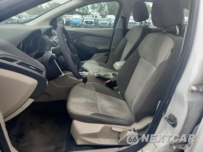 Zdjęcie 7 z 12 samochodu: 2012 FORD FOCUS SE VIN:1FAHP3F29CL132806 - miniatura
