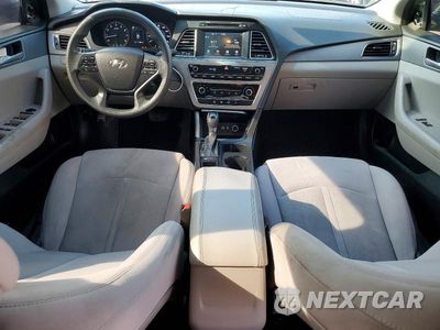 Zdjęcie 8 z 13 samochodu: 2016 HYUNDAI SONATA SE VIN:5NPE24AF0GH289792 - miniatura