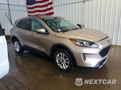 Czwarte zdjęcie samochodu z boku: 2021 FORD ESCAPE SE VIN:1FMCU9G60MUB31066 - miniatura