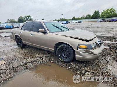 Czwarte zdjęcie samochodu z boku: 2002 FORD CROWN VICTORIA VIN:2FAFP73W42X109943 - miniatura