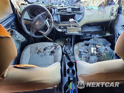 Zdjęcie 8 z 13 samochodu: 2016 KIA RIO LX VIN:KNADM4A35G6554564 - miniatura
